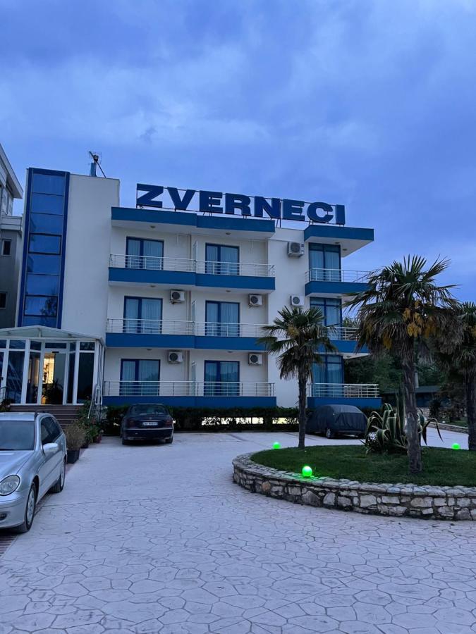 Hotel Zverneci Eksteriør billede